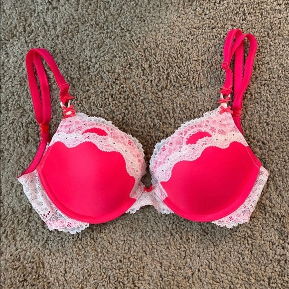 32C Victoria's Secret Dream Angel's Push Up Bra - Picture 1 of 3